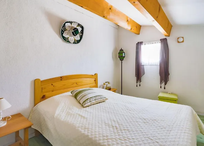 Les Cristallines-4 By Interhome